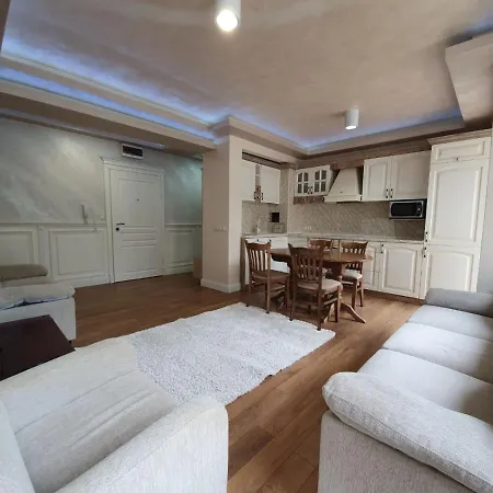 Luxury 2bd In The Centre Of
