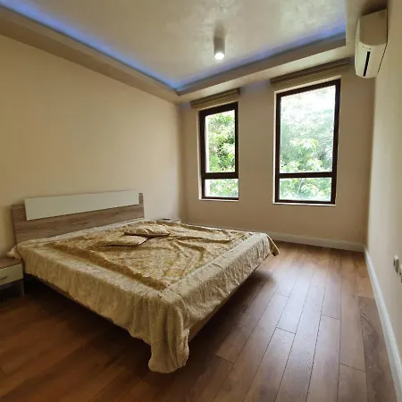 Luxury 2bd In The Centre Of *