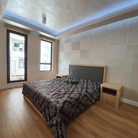 Luxury 2bd In The Centre Of *